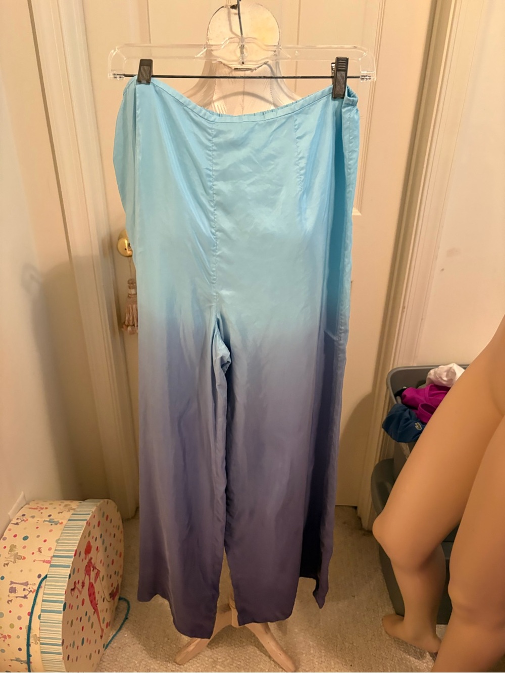 Victoria’s Secret women L Ombre Wide-Leg Pants - Light Blue to Lilac Rare silk